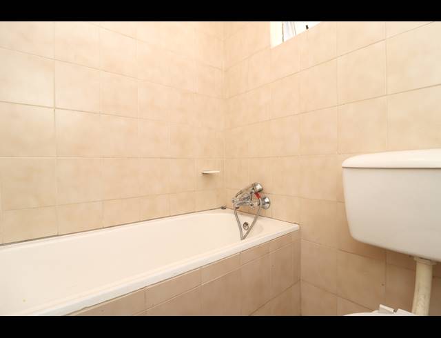 4 BEDROOM HOUSE FOR SALE IN LYNDHURST